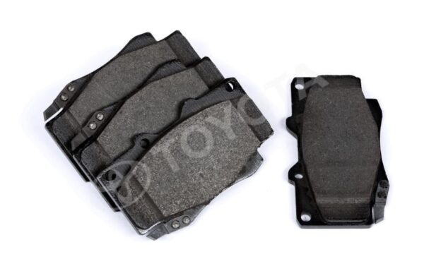 Toyota Hilux 2005-2015 Front Brake Pads