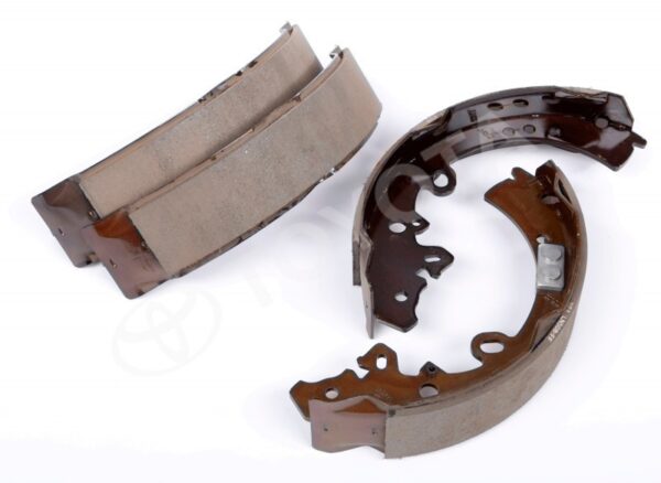 Toyota Hilux 2005-2015 Rear Brake Shoes