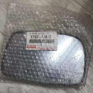 Toyota Yaris (1999 - 2005) RHS mirror glass