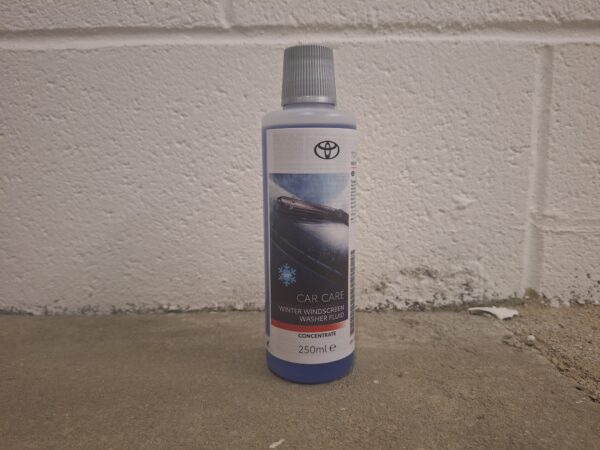 Toyota Concentrated Winter Screen Wash 250ML
