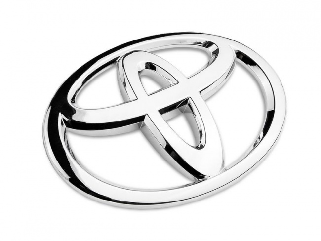 Toyota Yaris 2011-2014 Front Badge Emblem
