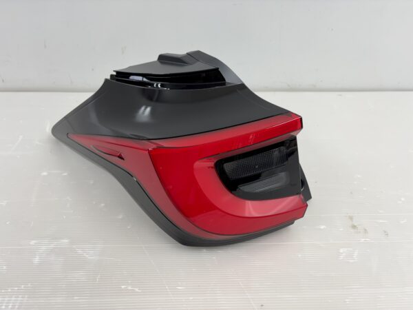 TOYOTA GR YARIS  (2020 -  LENS & BODY, REAR COMBINATION LAMP