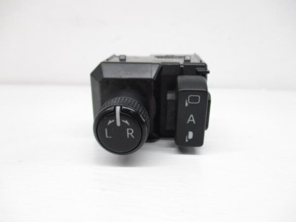 Toyota Prius 2015-2022 Mirror Control Switch