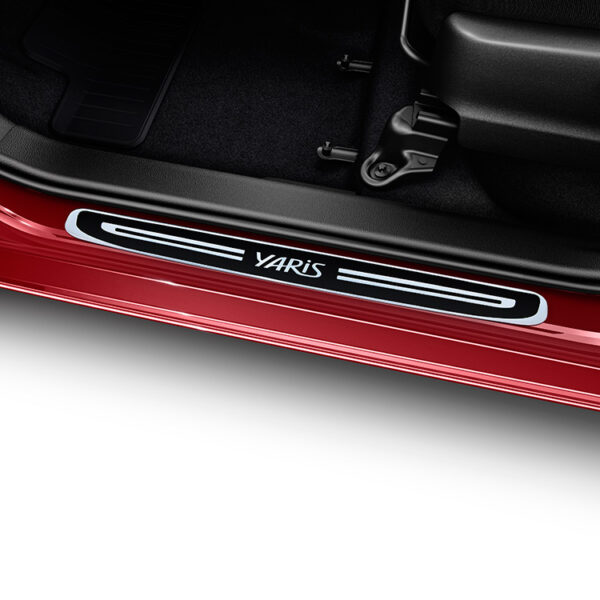 Toyota Yaris (2005-2013) Brushed Aluminium Scuff Plates On Black PW3820D001